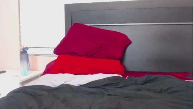 Image 6 of moniquemiles Stream on Chaturbate on 1 month ago
