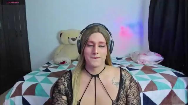 Image 2 of monojuan06 Stream on Chaturbate on 2 months ago