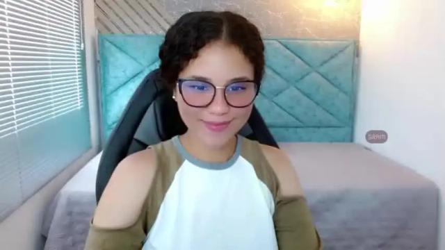Image 10 of monserrat_diaz Stream on Chaturbate on 12 months ago