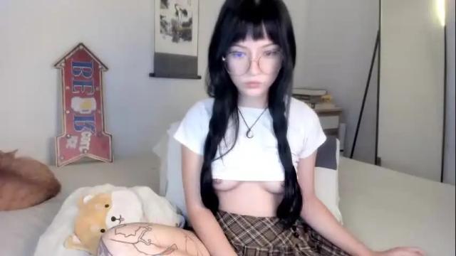 Image 8 of monserrat_gil Stream on Chaturbate on 4 days ago
