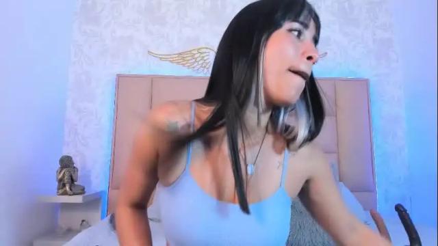 Image 12 of monserrat_towers Stream on Chaturbate on 2 months ago