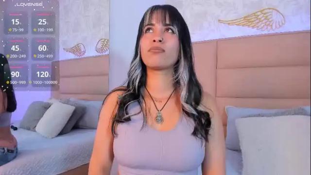 Image 4 of monserrat_towers Stream on Chaturbate on 1 month ago