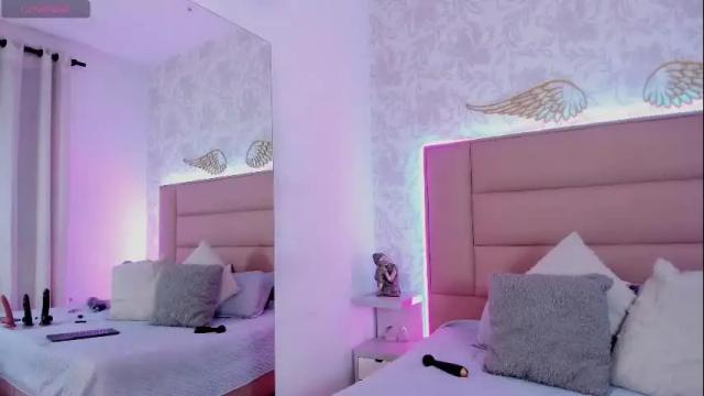 Image 12 of monserrat_towers Stream on Chaturbate on 5 days ago