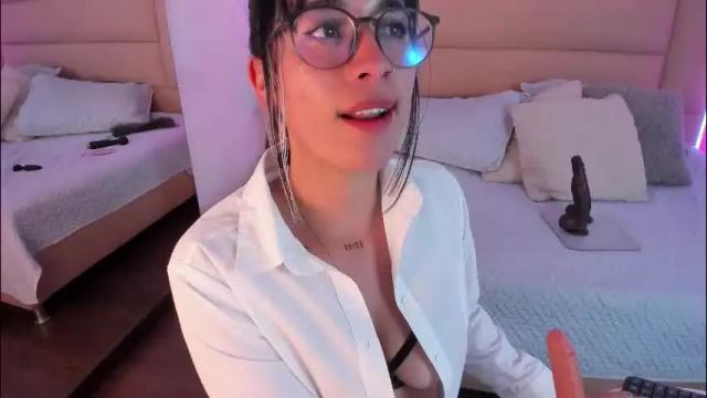 Image 8 of monserrat_towers Stream on Chaturbate on 2 days ago