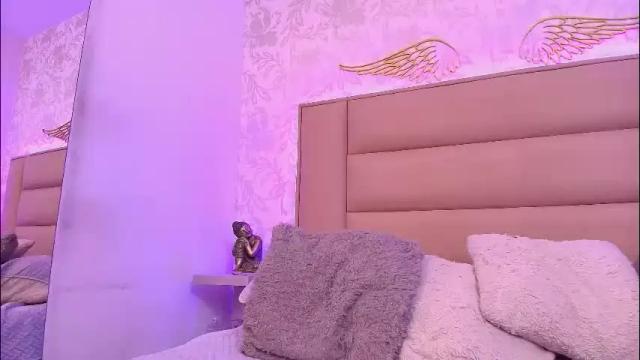 Image 6 of monserrat_towers Stream on Chaturbate on 12 days ago