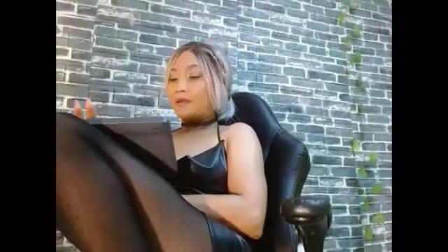 Image 10 of monsserattcruz Stream on Chaturbate on 9 days ago