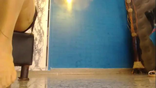 Image 3 of monsserattcruz Stream on Chaturbate on 1 month ago