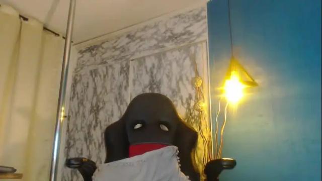 Image 2 of monsserattcruz Stream on Chaturbate on 16 days ago