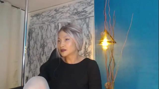 Image 2 of monsserattcruz Stream on Chaturbate on 6 days ago