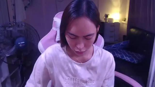 Image 2 of monstercockselfsuck Stream on Chaturbate on 14 months ago