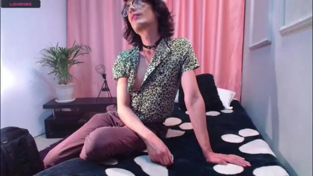 Image 3 of monsterhole91 Stream on Chaturbate on 29 days ago