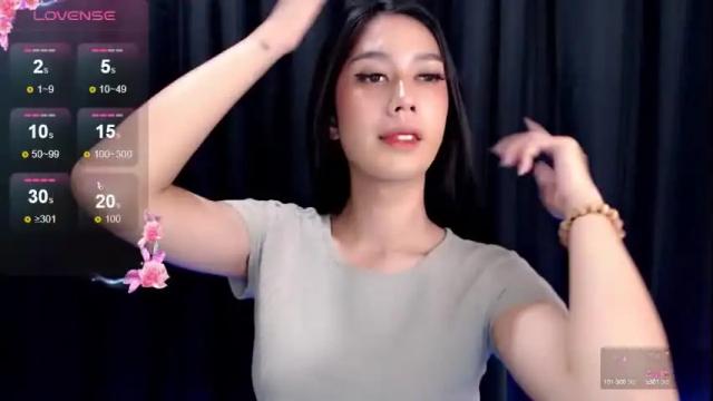 Image 3 of montrous_princessx Stream on Chaturbate on 1 month ago