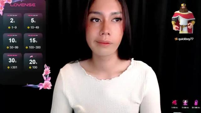 Image 6 of montrous_princessx Stream on Chaturbate on 1 month ago