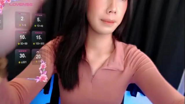 Image 3 of montrous_princessx Stream on Chaturbate on 26 days ago
