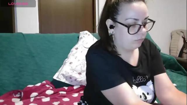 Image 7 of montserrat123 Stream on Chaturbate on 19 days ago