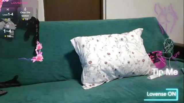 Image 4 of montserrat123 Stream on Chaturbate on 18 days ago