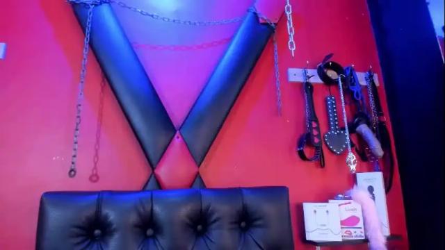 Image 4 of monttserratt Stream on Chaturbate on 1 month ago