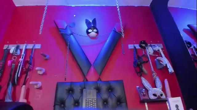 Image 4 of monttserratt Stream on Chaturbate on 3 days ago