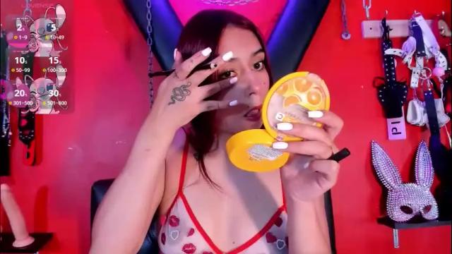 Image 4 of monttserratt Stream on Chaturbate on 2 months ago