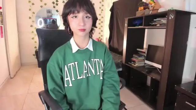Image 8 of monxslove Stream on Chaturbate on 16 months ago