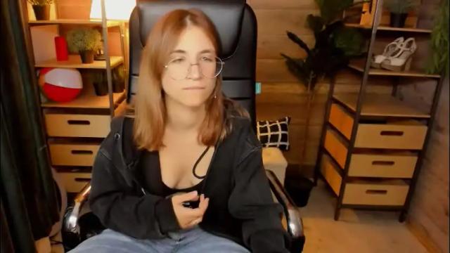 Thumbnail 1, moon13152's Stream at Chaturbate, 2 months ago