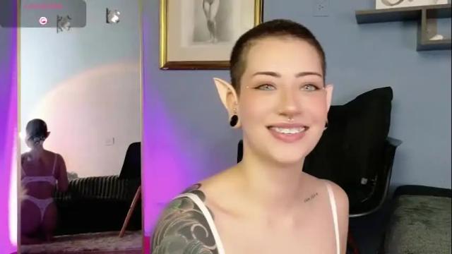 Image 11 of moon_blue2 Stream on Chaturbate on 1 month ago