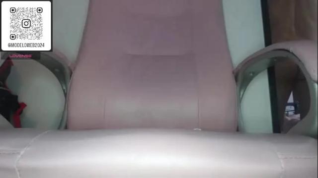Image 11 of moon_cat85 Stream on Chaturbate on 25 days ago