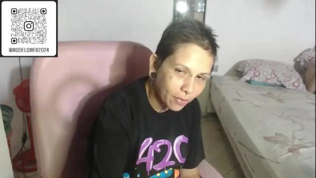 Image 2 of moon_cat85 Stream on Chaturbate on 6 days ago