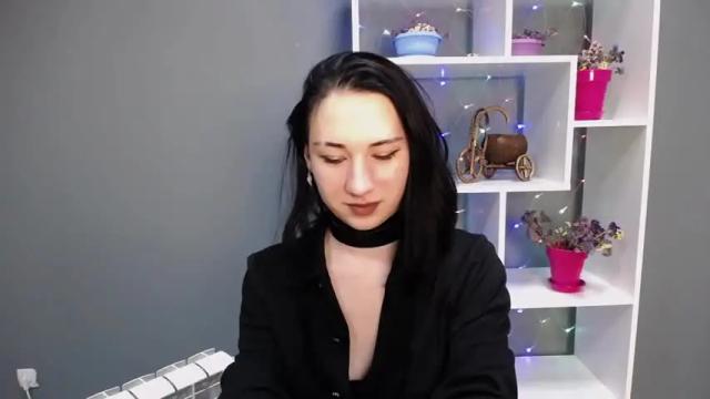 Image 12 of moon_foxy_ Stream on Chaturbate on 15 months ago