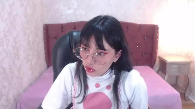 Image 10 of mooncharlotte Stream on Chaturbate on 2 months ago