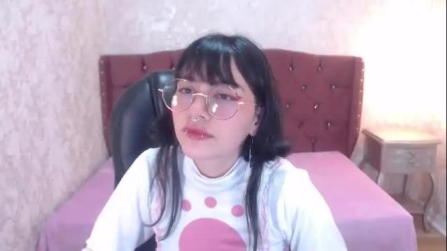 Image 11 of mooncharlotte Stream on Chaturbate on 2 months ago