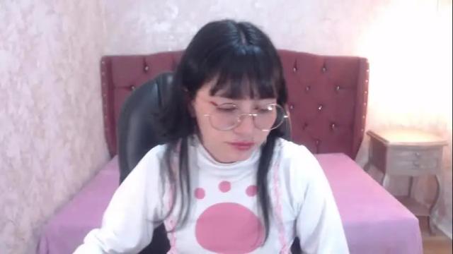 Image 7 of mooncharlotte Stream on Chaturbate on 2 months ago