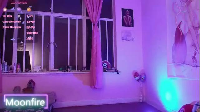 Image 10 of moonfiredance Stream on Chaturbate on 2 months ago