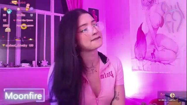 Image 7 of moonfiredance Stream on Chaturbate on 1 month ago