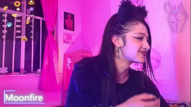 Image 10 of moonfiredance Stream on Chaturbate on 23 days ago