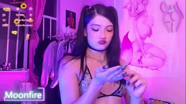 Image 2 of moonfiredance Stream on Chaturbate on 16 days ago