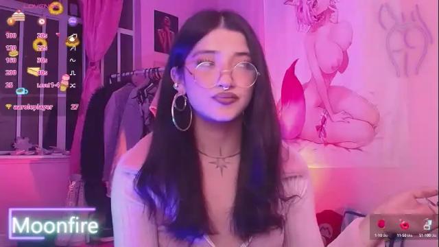 Image 3 of moonfiredance Stream on Chaturbate on 15 days ago