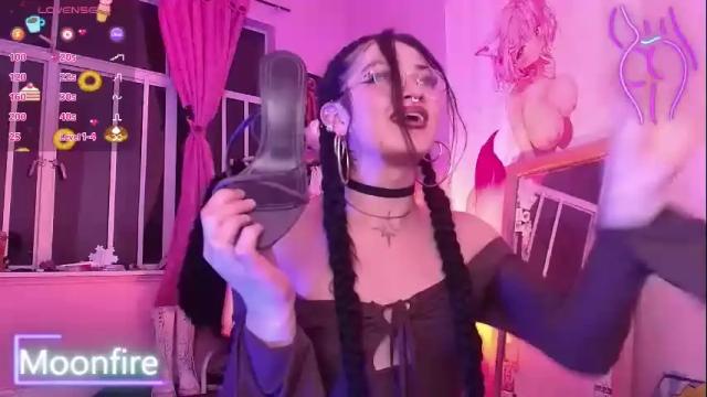 Image 6 of moonfiredance Stream on Chaturbate on 12 days ago