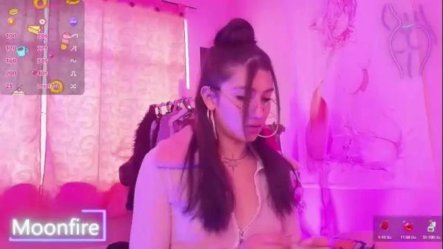 Image 2 of moonfiredance Stream on Chaturbate on 1 day ago