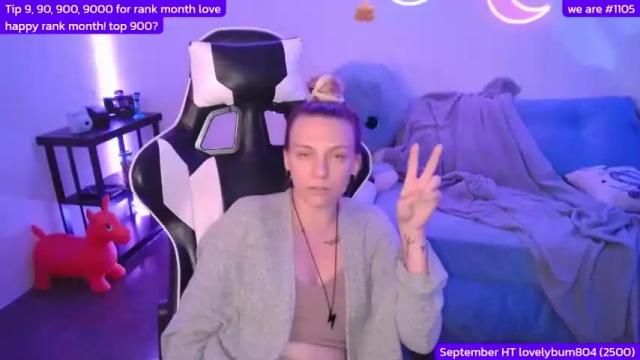 Image 10 of moonflow3r Stream on Chaturbate on 21 months ago