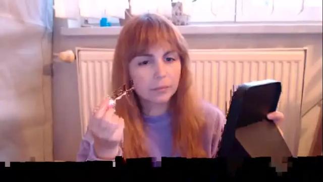 Image 2 of moonfox_ Stream on Chaturbate on 18 months ago