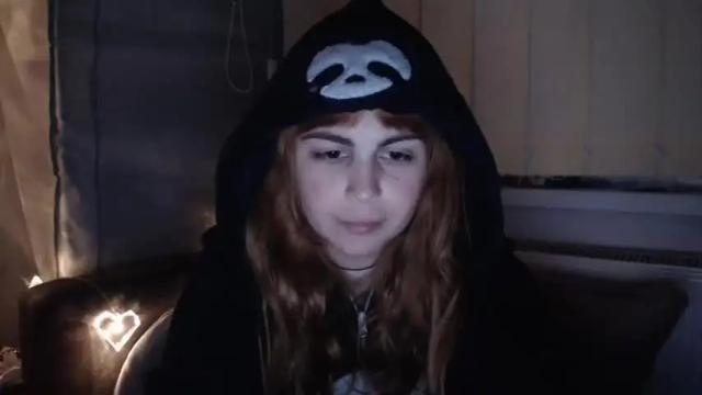 Image 4 of moonfox_ Stream on Chaturbate on 18 months ago