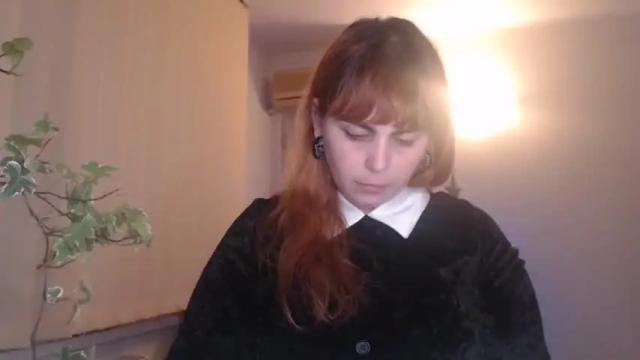 Image 2 of moonfox_ Stream on Chaturbate on 16 months ago