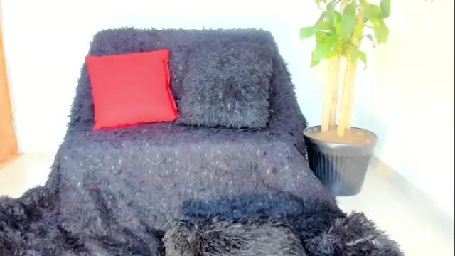 Image 2 of moonie_baddie Stream on Chaturbate on 1 month ago