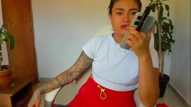 Thumbnail 1, moonie_baddie's Stream at Chaturbate, 1 month ago