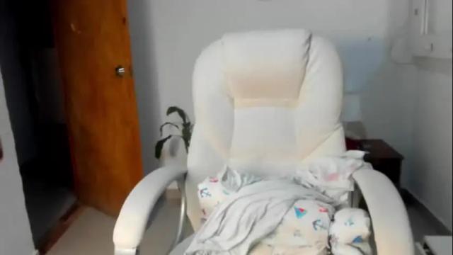 Image 4 of moonie_baddie Stream on Chaturbate on 20 days ago