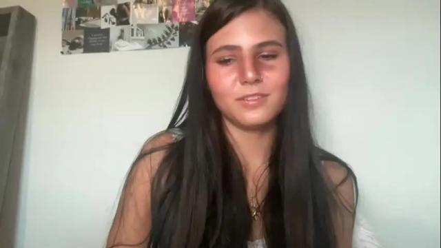 Image 4 of mooniminx Stream on Chaturbate on 2 months ago