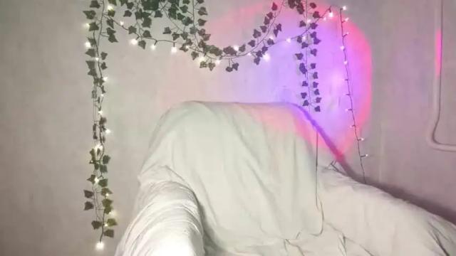 Image 11 of moonlight__lovers Stream on Chaturbate on 15 months ago
