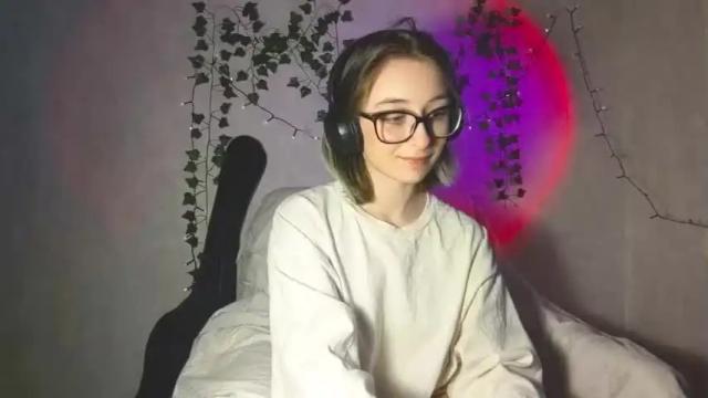 Thumbnail 3, moonlight__lovers's Stream at Chaturbate, 13 months ago