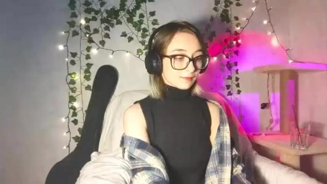 Thumbnail 3, moonlight__lovers's Stream at Chaturbate, 13 months ago